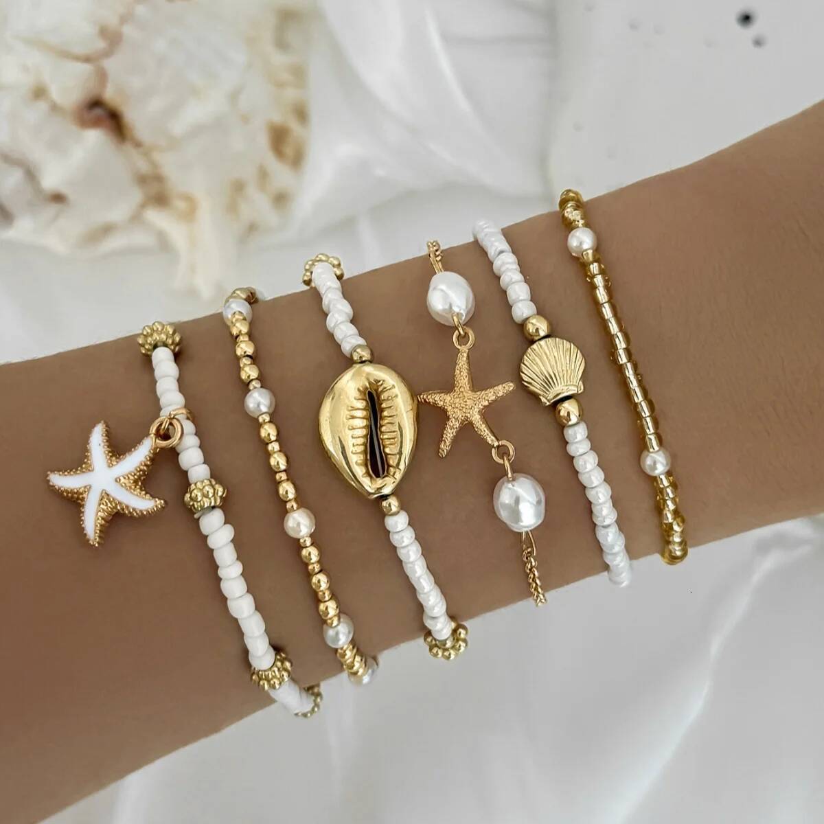 Vintage Seed Bead Stacked Bracelet Set Starfish Shell Embellishment Bracelets Elegant Women's Summer Beach Jewelry Accessories
