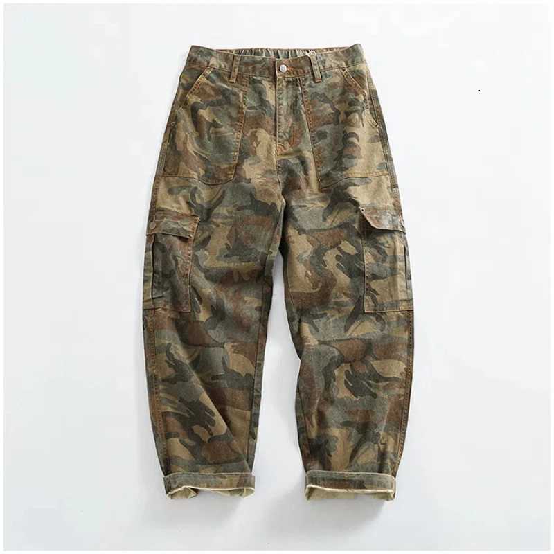 Cargo Casual Pants Mens Japanese Style Outdoor Multi-Pocket Loose Retro Elastic Waist Profile Straight Drum Camouflage Pants X250812