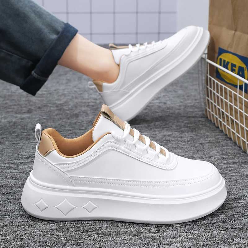 Fashion White Men Casual Sneakers Outdoor Platform Running Shoes Breathable Men Sport Shoes Light Walking Shoes Heightening Shoes Z250812