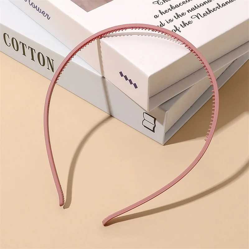 Fashion Hair Band Wen Plastic Bezel Elegant Solid Color Thin Edge Toothed Non-slip Hair Hoop Bands Girls Hair Accessories X250812