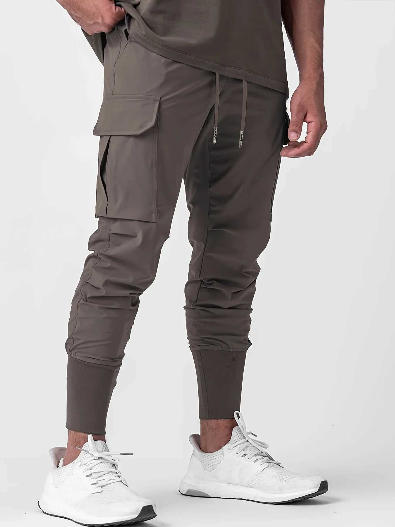 Thin Fitness Quick Drying Cropped Pants for Mens Sports and Leisure Quick Drying Multi Pocket Workwear Pants W250812