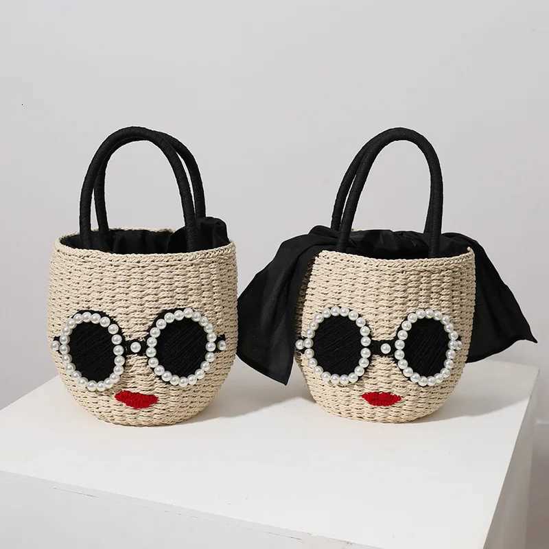 es red lips str woven Japanese fi rattan hand bag cute carto Shoulder Crossbody Beach Bag bucket woven bag fem Y250812