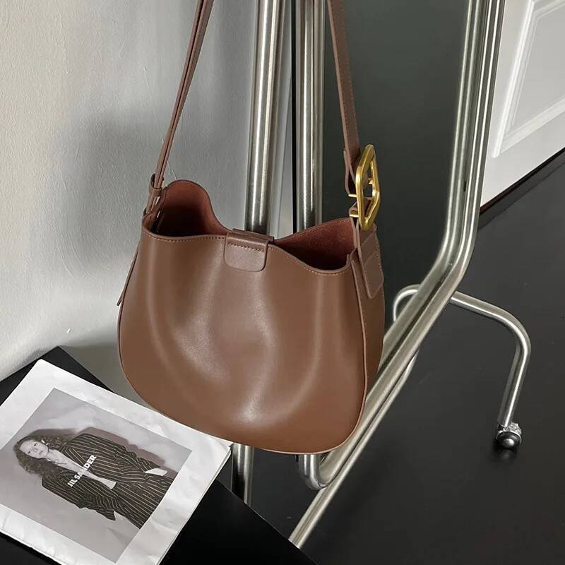 2025 cow Leather half moon saddle quality women tote Bucket Bag lady commuter Crossbody fashion shoulder underarm bag ddmymarket