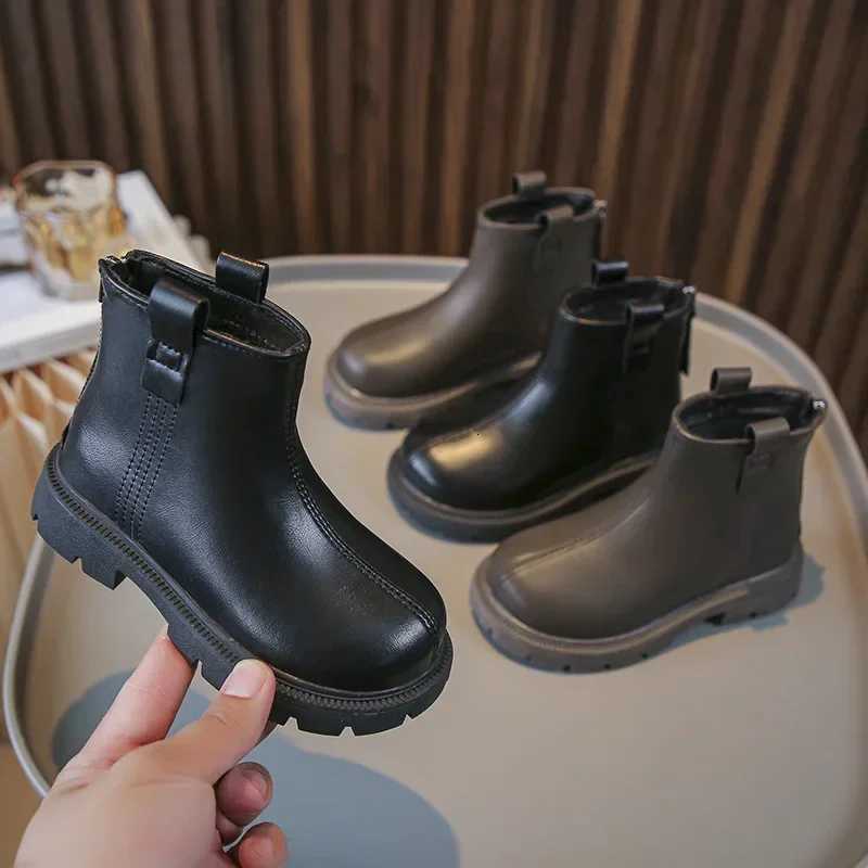 Girls Leather Boots Black Brown Children Chelsea Boots Non-slip Fashion Kids Short Boots for Boys Britain PU 2023 New Round-toe XJ250812