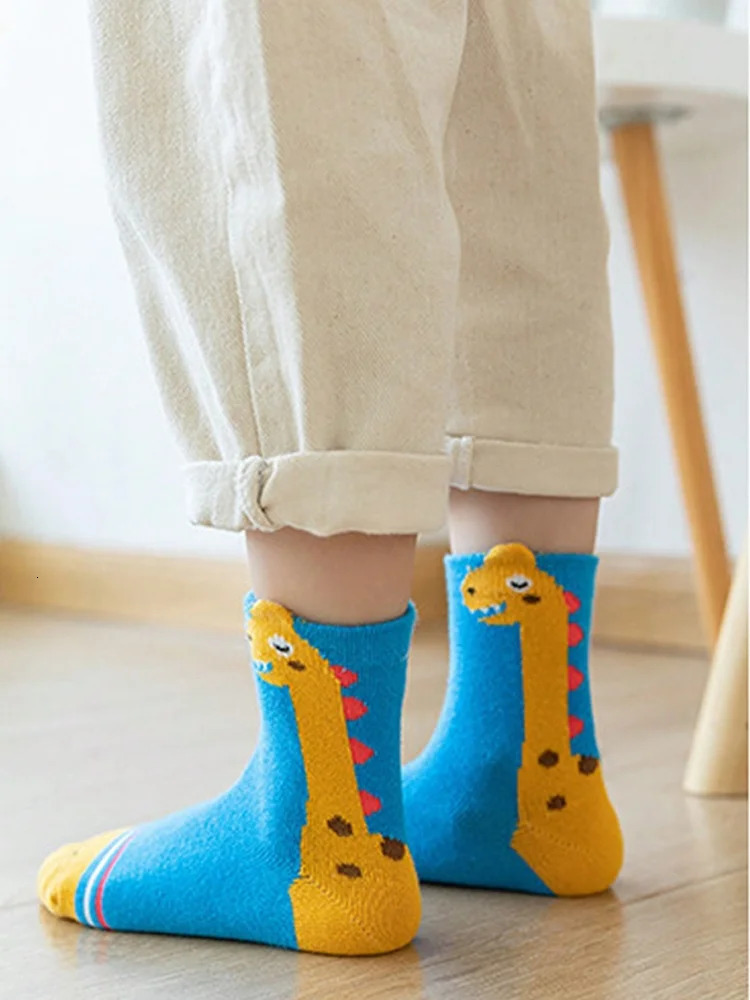 5 Pairs of Fourseason Kidsrens Socks for Spring Fall Seasons Cartoon Neck Dragon Dinosaur Boys and Girls Midcalf Baby 250812
