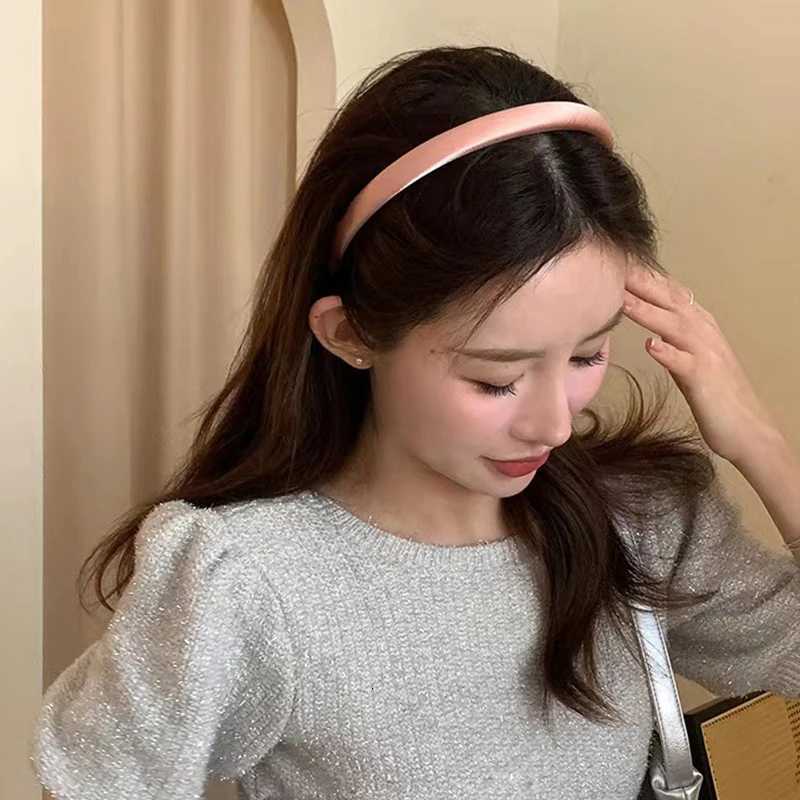 New Glossy Thin Hairband for Women Lady Sweet Candy Thin Band Hair Hoop JK Korean Girl Dress Hair Accessories X250812