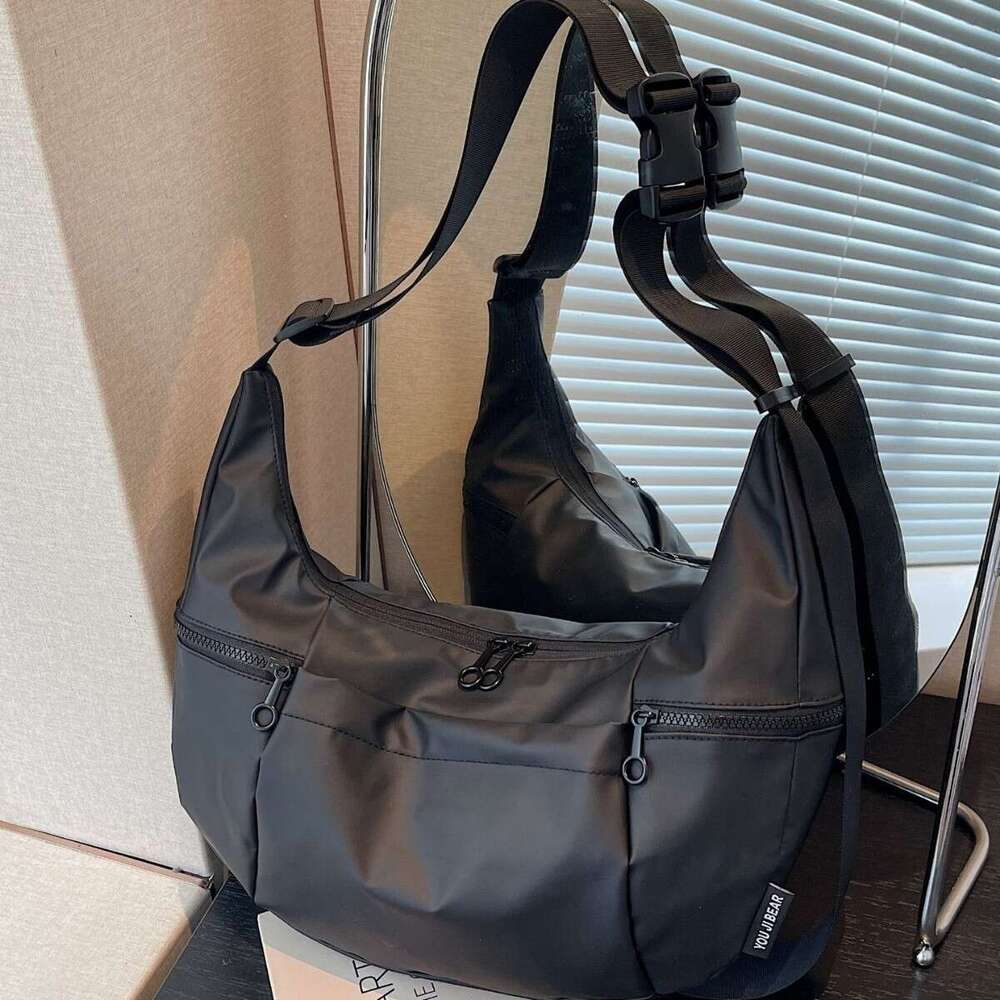 Lightweight Versatile Nylon Small for Women 2025 New Casual Crossbody Commuting Super Popular Shoulder Dumpling Bag