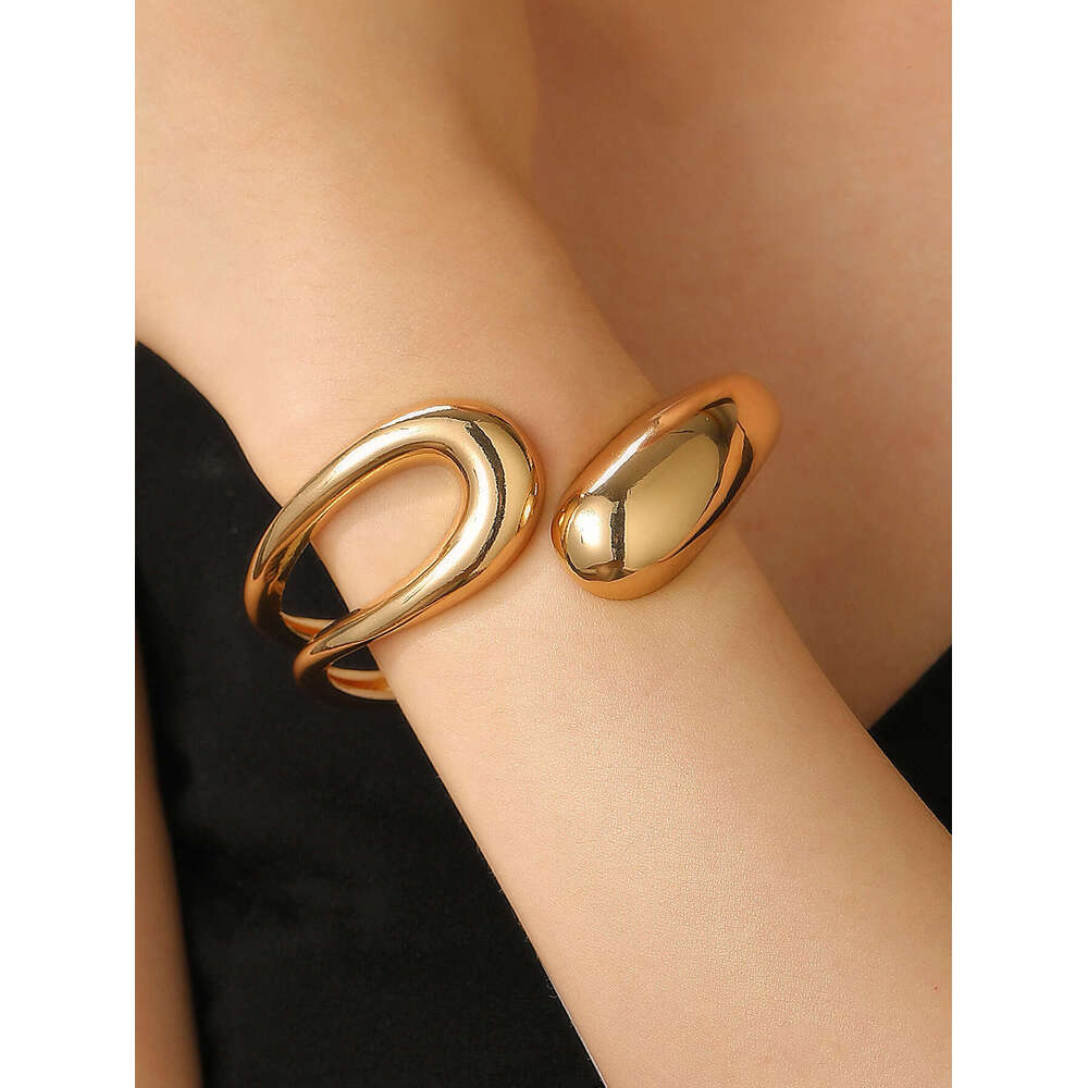 Fashion Exaggerated Personality for Women Open Hip-Hop Irregular Alloy Bracelet Bangle