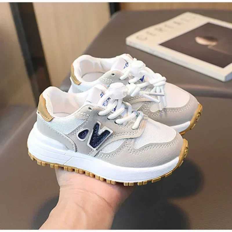 4-6 Years Old Boys and Girls Sneakers Spring and Autumn Childrens Sport Shoes Baby Kids Soft Bottom Outdoor Shoes Breathable Walking Shoes M250812