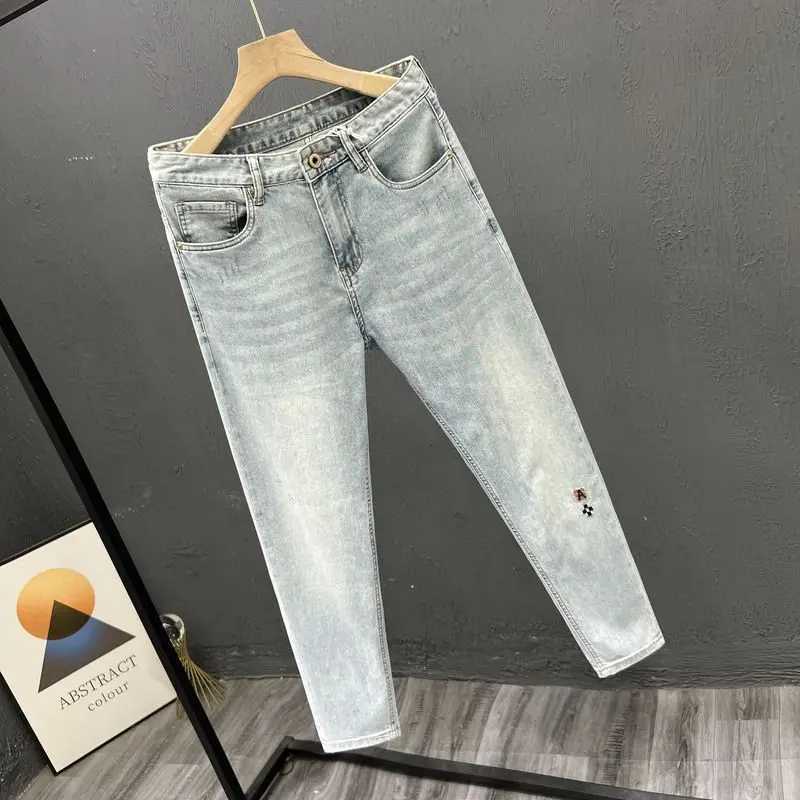 New Stylish Mens Denim Jeans Fashion Skinny Pants Summer 2023 Cowboy Casual Long Embroidery Washed Luxury Clothing for Men X250812
