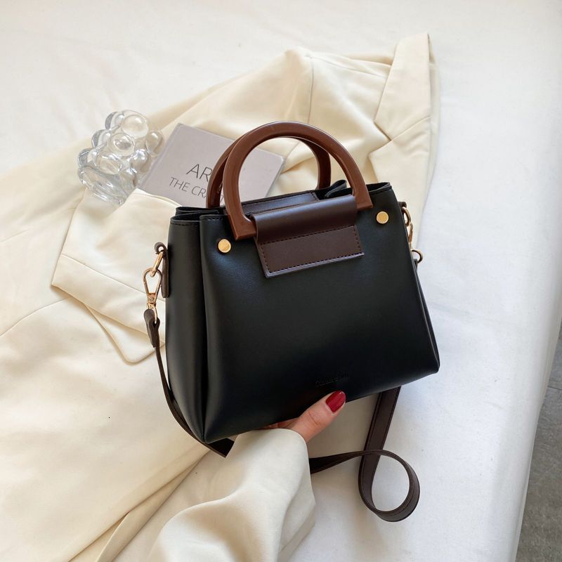 designer bag 2025 New Trendy Designer Textured Bag for Women Luxury bag Fashionable Versatile Crossbody Bag French Niche Handbag Bucket Bag