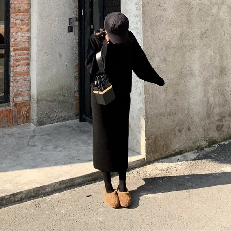 Fashion O Neck Long Sleeve Knitted Pullovers Skirt Suits Winter Elegant Ladies Solid Cashmere Sweater Skirt 2 Piece Set Women 250811