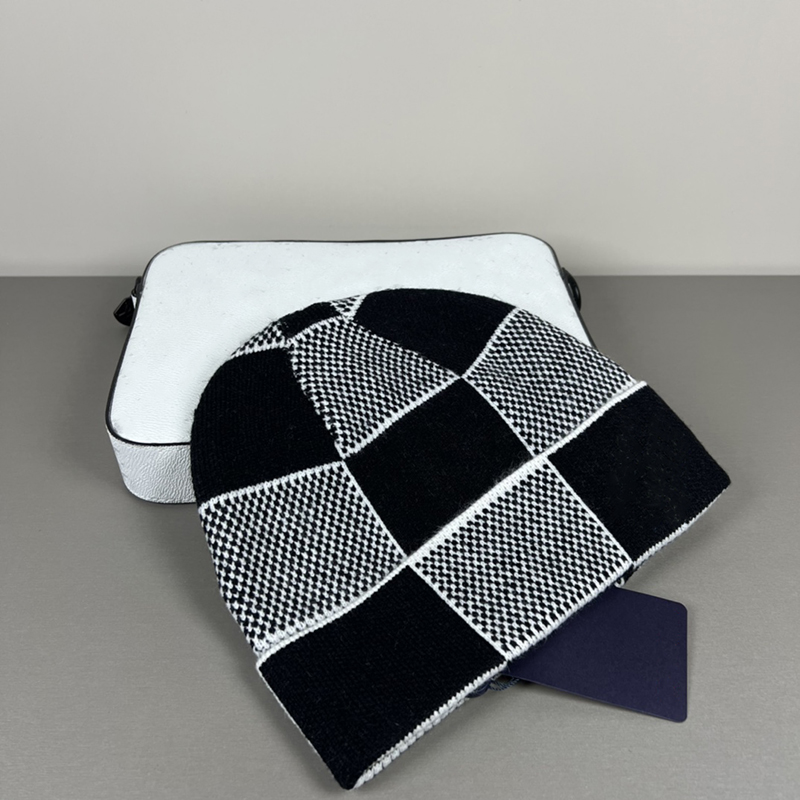 Designer Winter Kni… - image