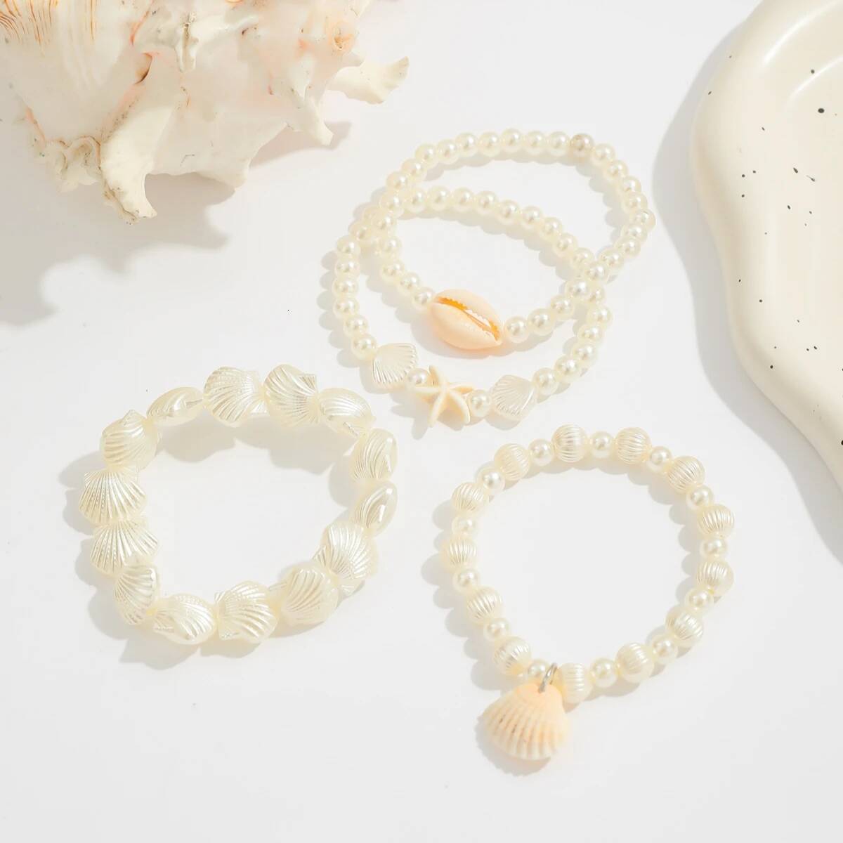 4pcs/set Bohemian Holiday Wind Shell Beaded Starfish Rice Beads Pearl Bracelets Set For Women Beach Jewelry Gifts