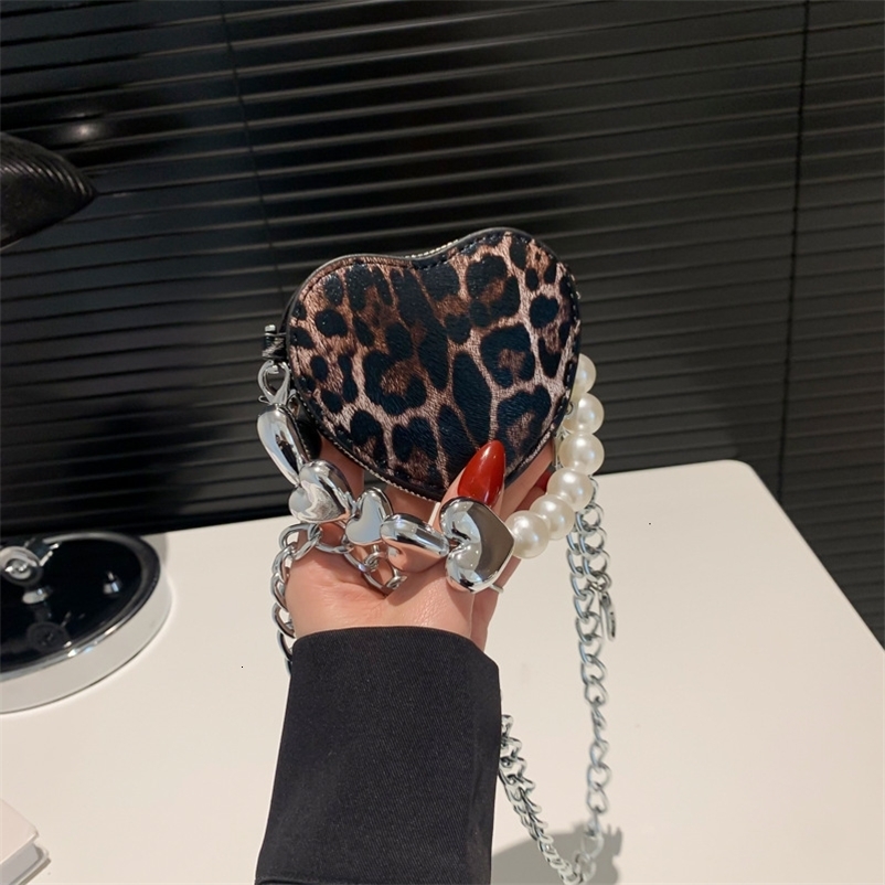 mini handbag womens bag summer trend leopard crossbody bag chain cute pericardium 250726