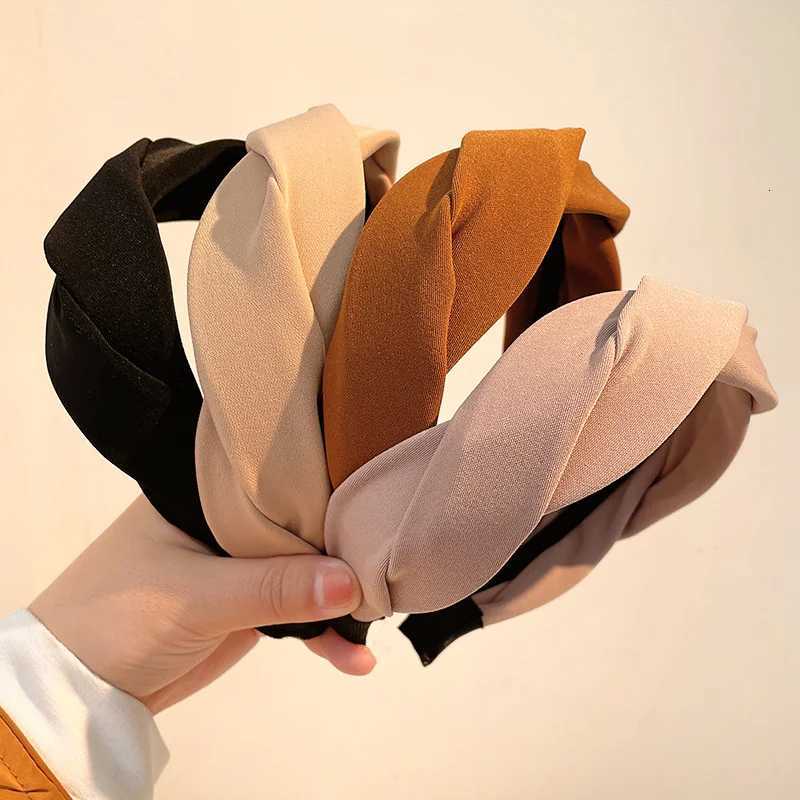 Solid Braided Vintage Soft Elastic Band for Women Fashion Wide Side Hair Band Hoop Wear Girls Hairband Hair Accessories X250812