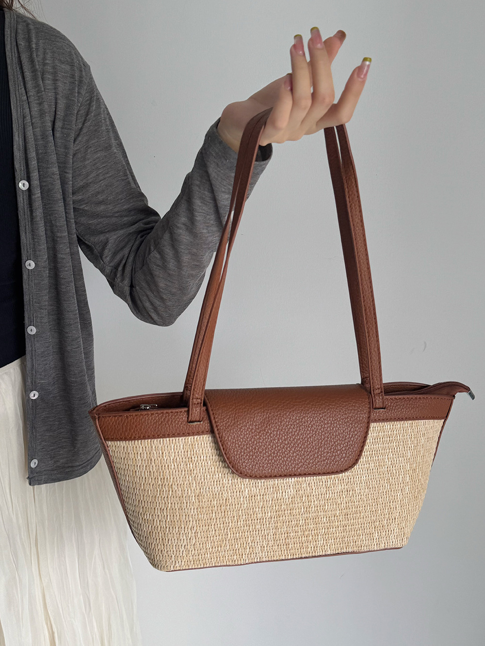 French Niche Casual Color Block Straw Basket for Women Handheld and Shoulder Tote Bag Bucket Woven ddmymarket