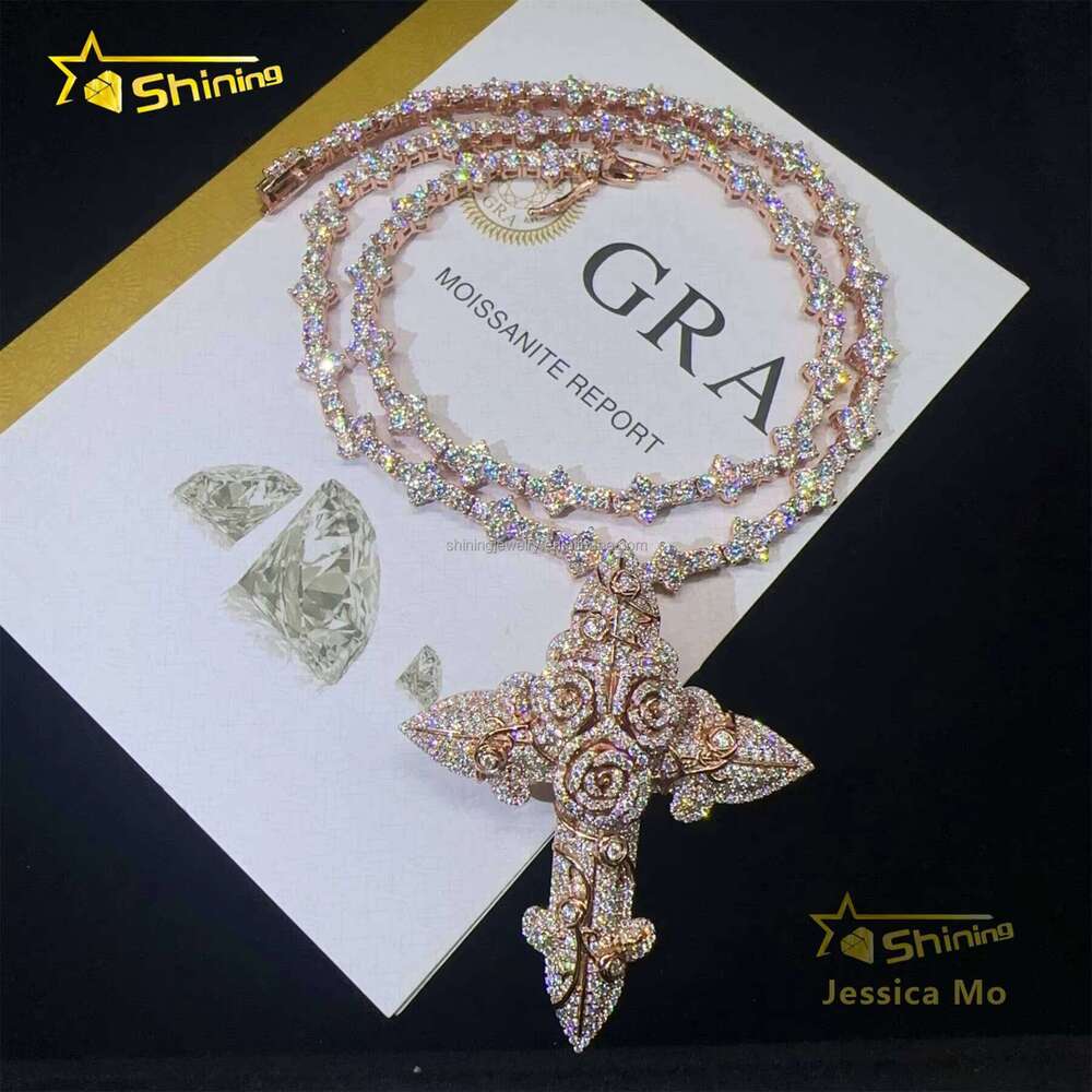 Bulk Stock Hip Hop Stylish Rapper Jewelry D VVS1 Moissanite Dia S Sier Gold Iced Out Man Rose Flower Cross Pendant