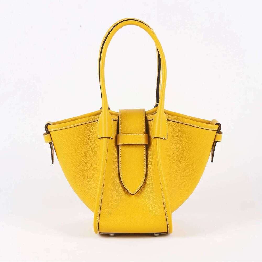 New Niche Design Women S Handbag Wing Handheld Basket Genuine Leather Cowhide Swing Foldable Bag Classic Black