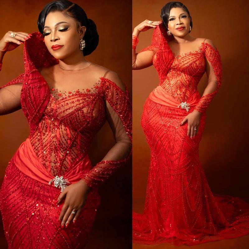 2025 Plus Size Red Prom Dress Evening Dresses For Black Women Sheer Neck Long Sleeves Beaded Lace Elegant Flora Birthday Dress Second Reception Gown A