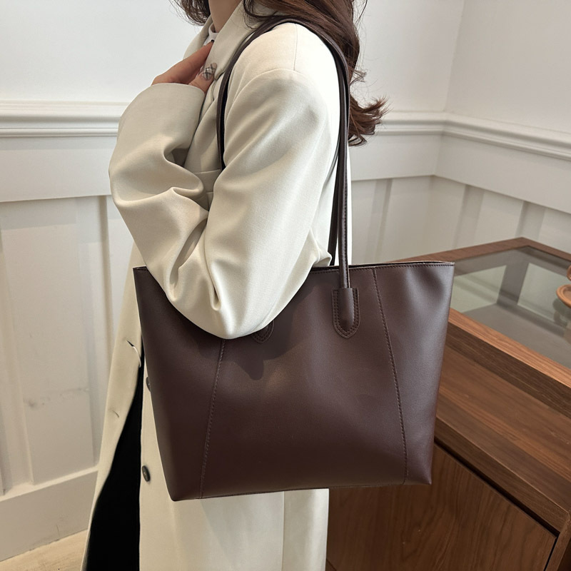 New Large Capacity Commuter Casual Simple Pendant Autumn Winter Feel Single Shoulder Tote Women s Bag ddmymarket