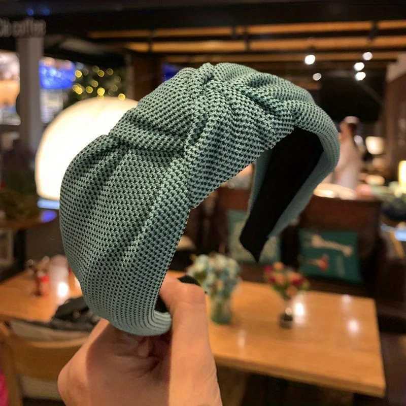 Knotes Retro Monochrome Band Wide Edged Wans Face Wash Hair Accessories Fashionable and Versatile Trendy Simple Wear X250812