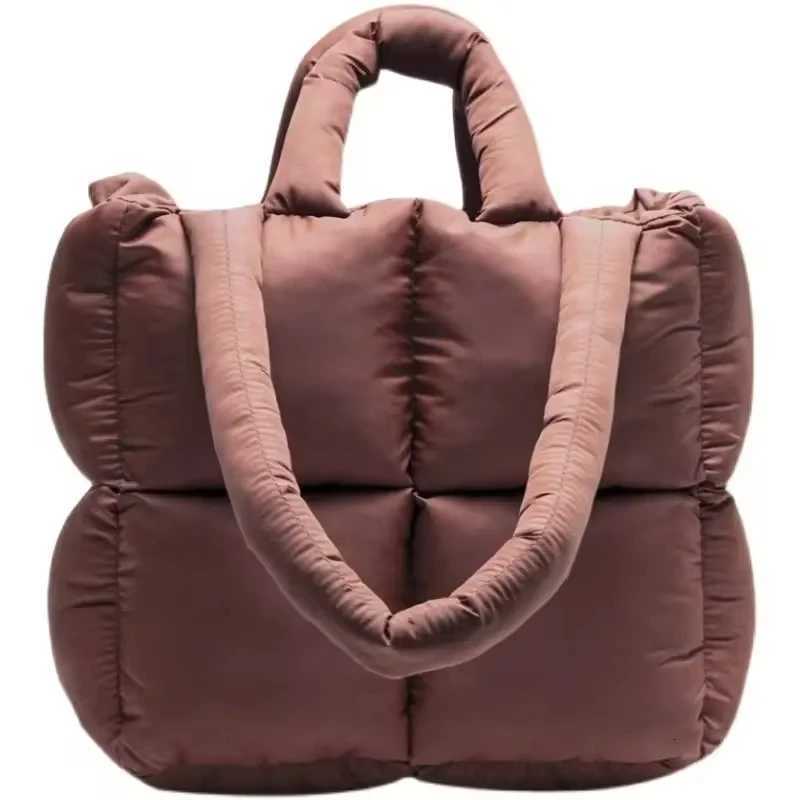 Designer Puffy Shoulder Bag Women Quilted Space Cotton Down Feather Padded Large Capacity Handbag Winter Shopping Tote Purse Z250812