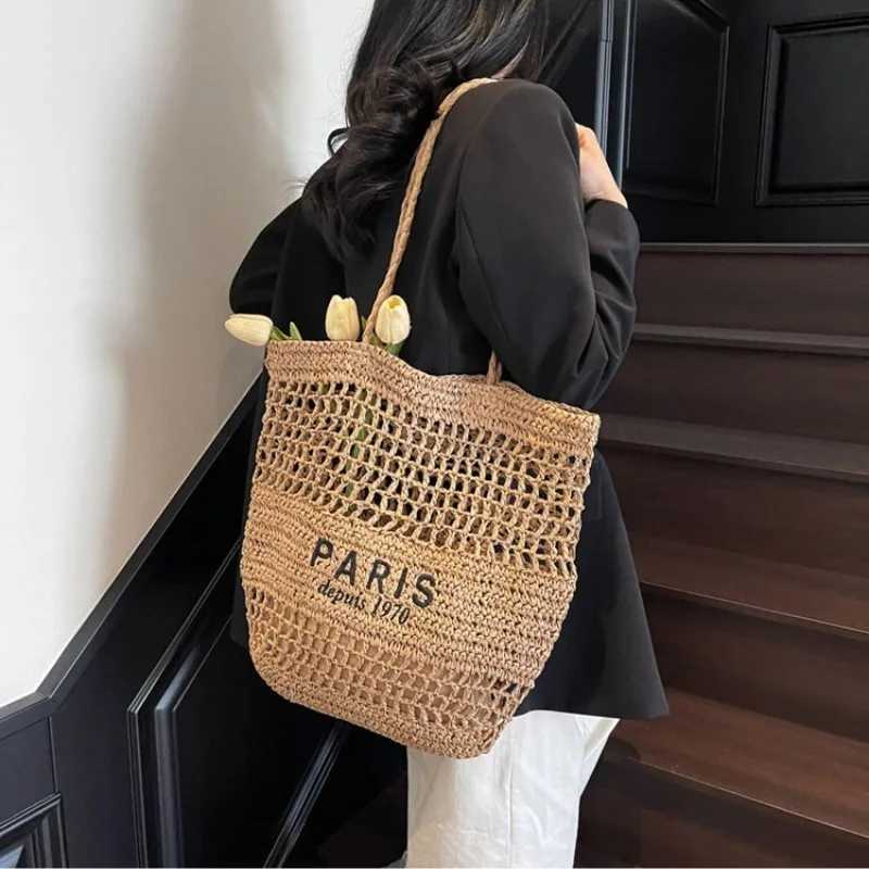 Woven Shoulder Bag Women Hollow Straw Womens Shoulder Bags Fashion Letter Embroidery Handbag Lady Large Capacity Beach Bags Z250812