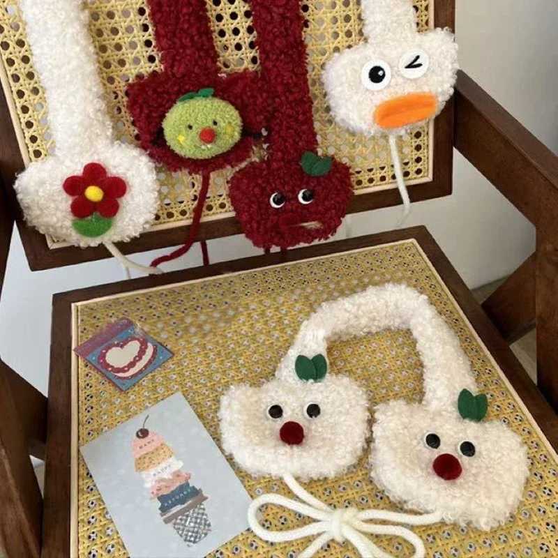Japanese Plush Apple Ear Muffs Ladies Plush Earplugs Cold Ear Muffs Warm Cute Plush Windproof Ear Muffs Bike Accessories XJ250812