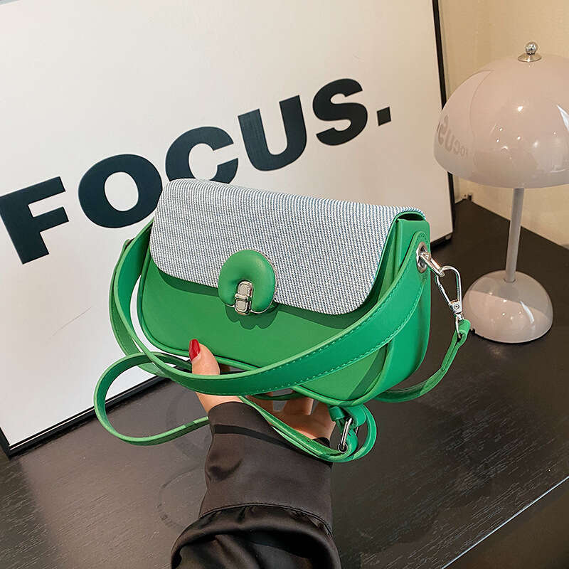 Bags women's bags 2024 new fashion small square hard shell box shoulder messenger bag