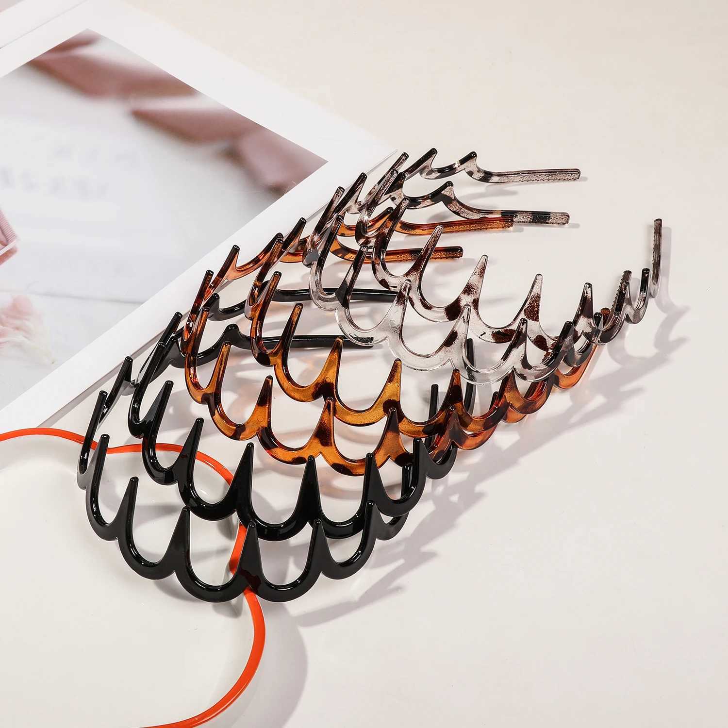 3PCS Non-Slip Fashion Plastic Bands with Teeth Loop Hair Accessory for Women Men Teen Girls Hair Decorations X250812