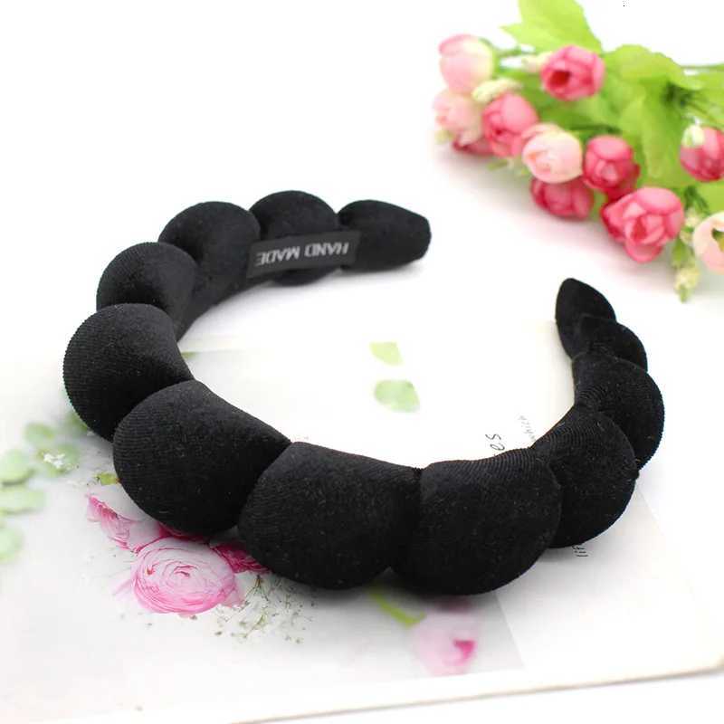 Large Wide Velvet Twist Sponge Band Padded Hair Hoops Hairbands for Women Girl Wavy Braided Bands Hair Accessories X250812