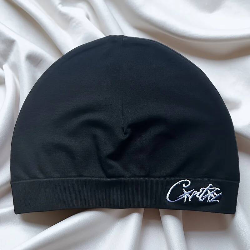 Minimalist Black Beanie Men Women, Street Style Skull Cap for Skateboard, Dance, Hip Hop, Outdoor Sports and Daily Wear ddmythur