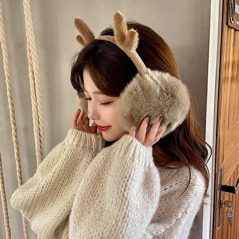 Hot Selling Popular Practical Foldable Thickened Warm Windproof Outdoor Portable Ear Bags for Reindeer and Antlers XJ250812
