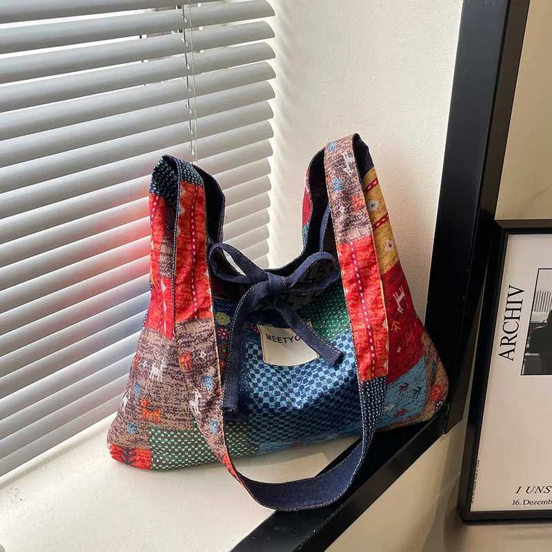 2025 Trendy Korean Tote Bag for Women in Laid-back Style Floral Print Bag College Style Large Capacity Single-shoulder Bag Z250812