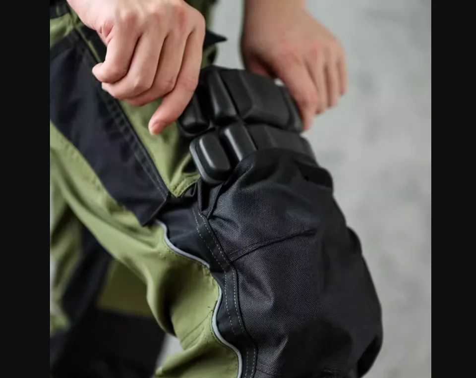 Men Working Pants With Knee Pads Multi Pockets Cargo Pants Work Pants For Men Workwear Cargo Trousers Welder Repairman Uniform X250812