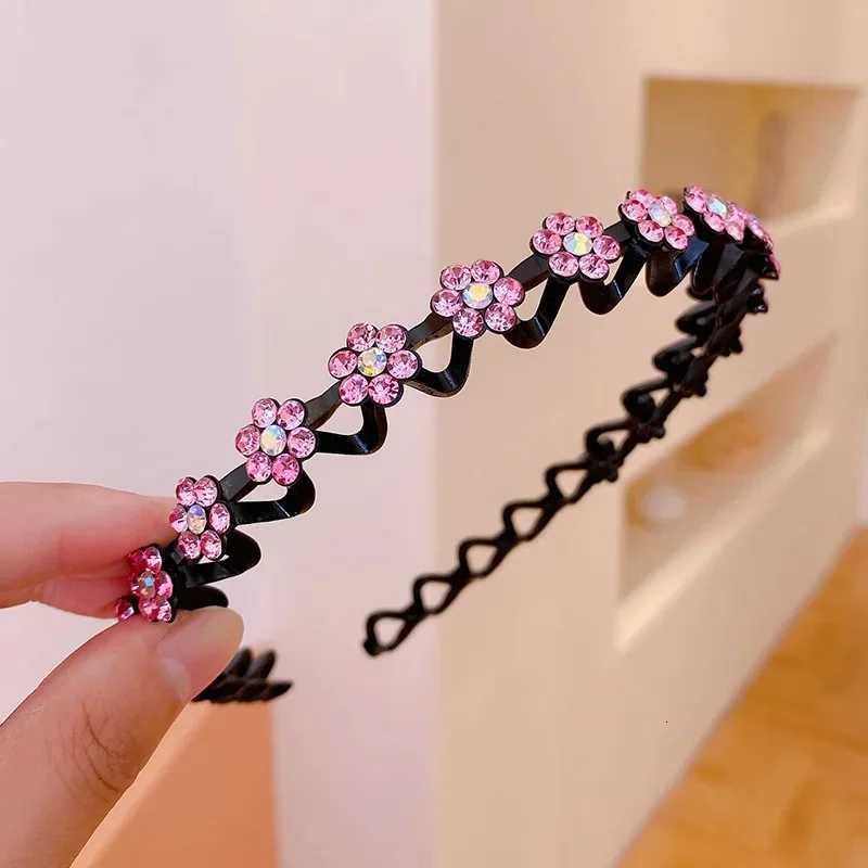 New Non-slip Rhinestone Bands Solid Wave Hairbands for Women Girls Bezel Fashion Hair Hoop Ladies Boutique Hair Accessories X250812