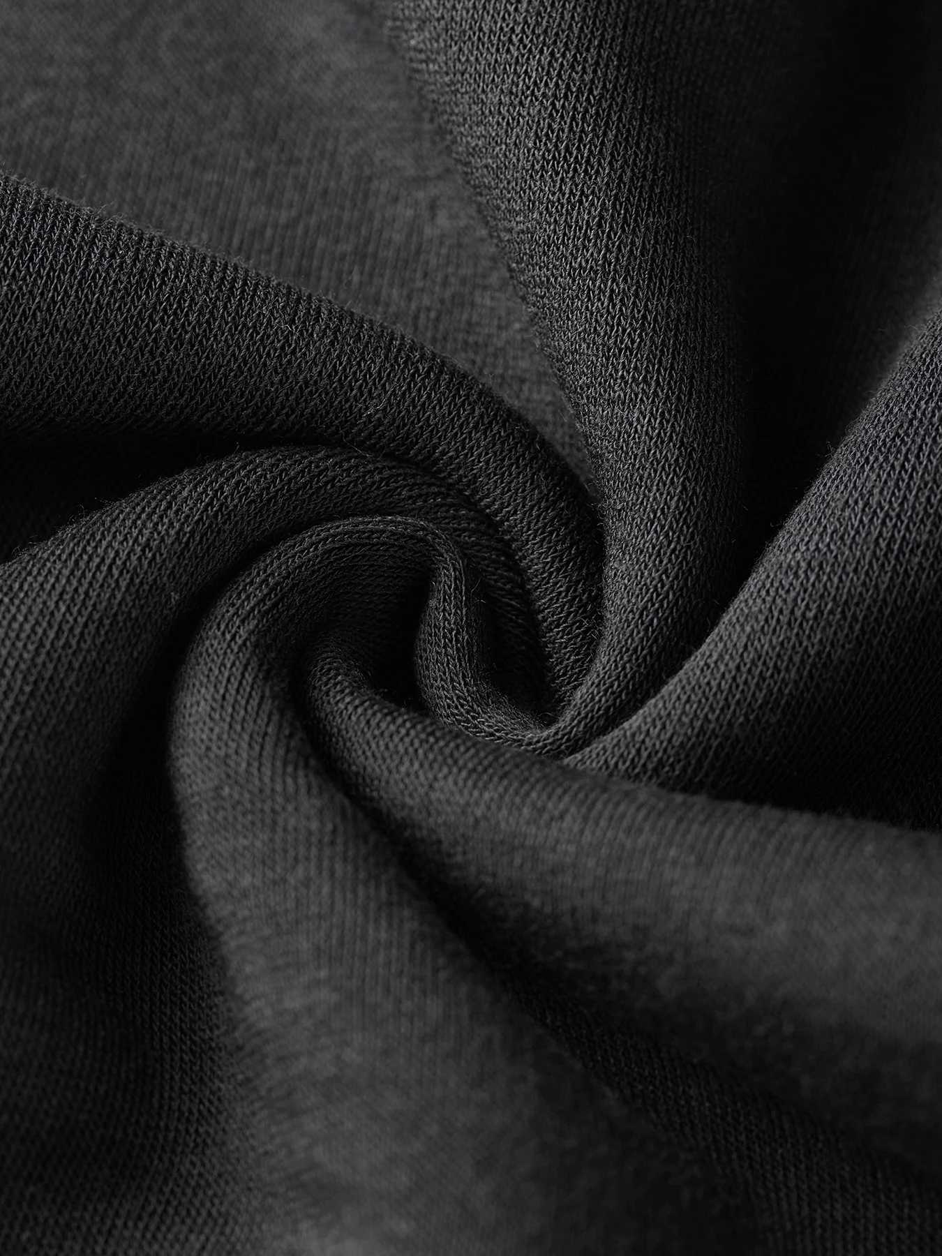 Adventure Dream Freedom And Flower Design Men Sweatshirt Korean Fleece Pullovers Simple O-Neck Top Loose Unisex Hip Hop Clothes Y250811