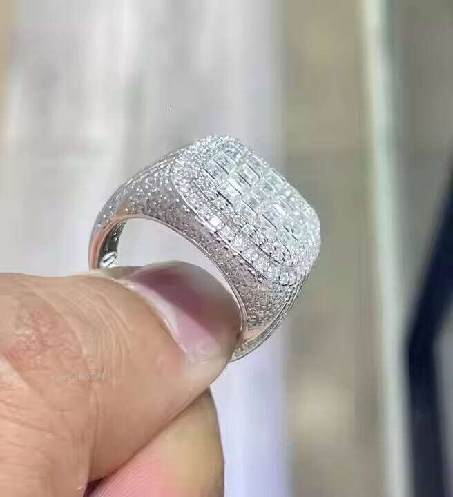 Sterling Sier Women's Engagement Ring with Round Long Stick Mosa Stone