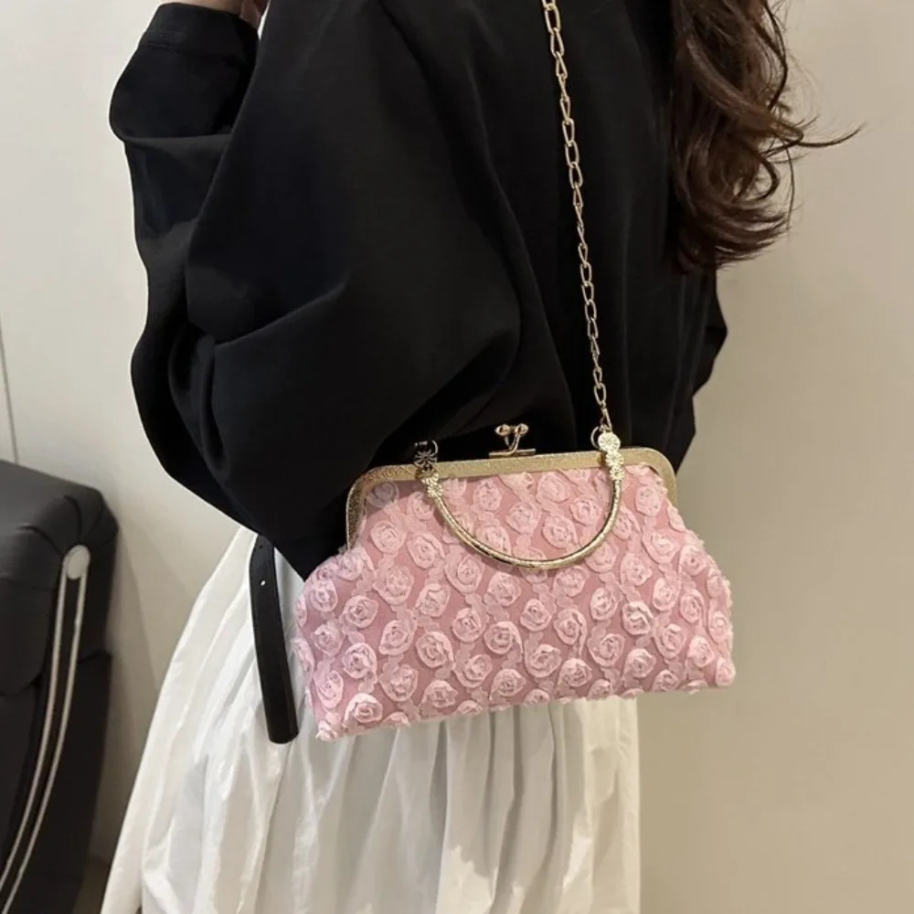 Chain Party Banquet Bag Flower Handheld Kiss Lock Shoulder Bag Large Capacity Korean Style Crossbody Bag Ladies 250809