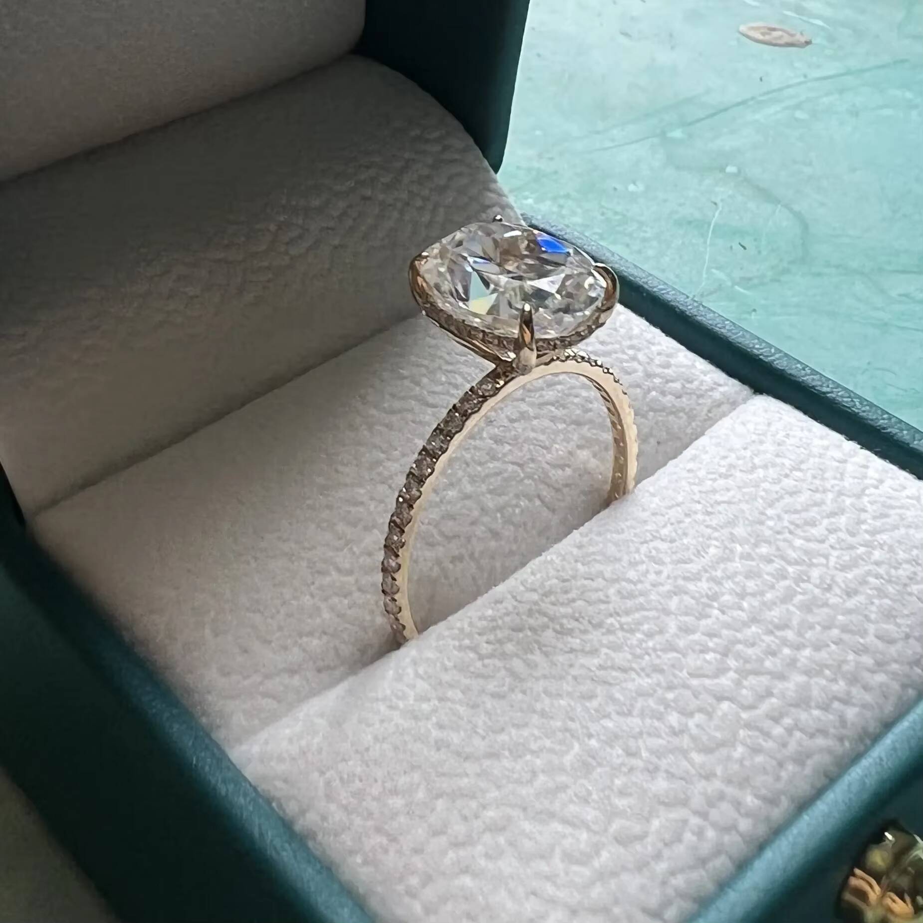 Custom 14K 18K White Yellow Gold Ring 5 ct Oval Ice Crushed Cut White Moissanite Diamond Engagement Ring