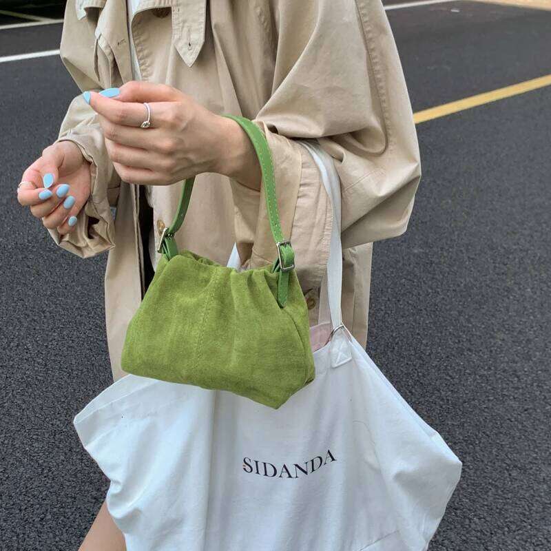 LEFTSIDE PU Leather Small Bucket Crossbody 2025 Winter Retro Female New Handbags and Purses Shoulder Bag