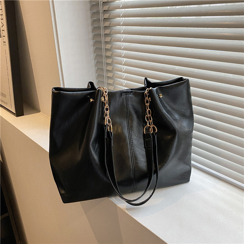 Soft Texture Women s New Fashion Casual Chain Shoulder Large Capacity Commuter Tote Bag Trendy ddmymarket