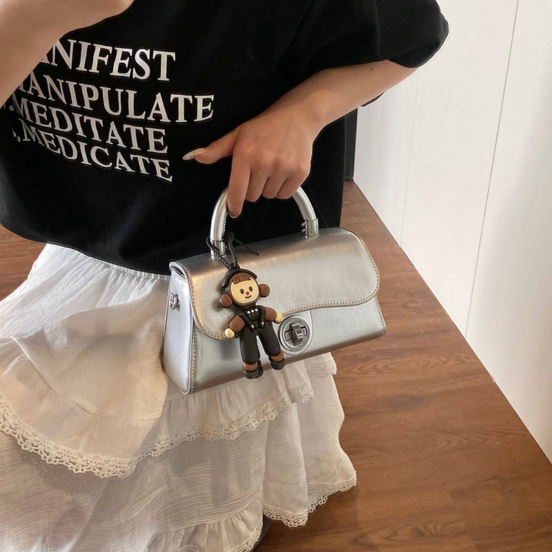 Minimalist Handbag for Women New Trendy Fashion Korean Small Square Classic Versatile Shoulder Crossbody Bag