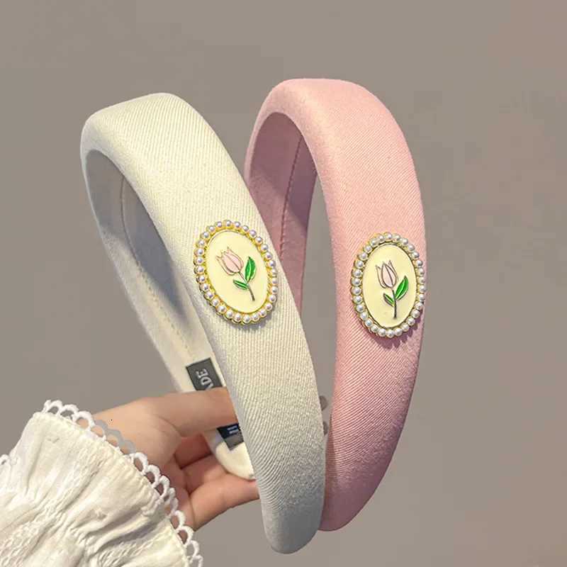 Simple White Blue Wens Versatile Hairband High Top Wide Edge Sponge Hair Clip Korean Style New Wens Hair Accessories X250812