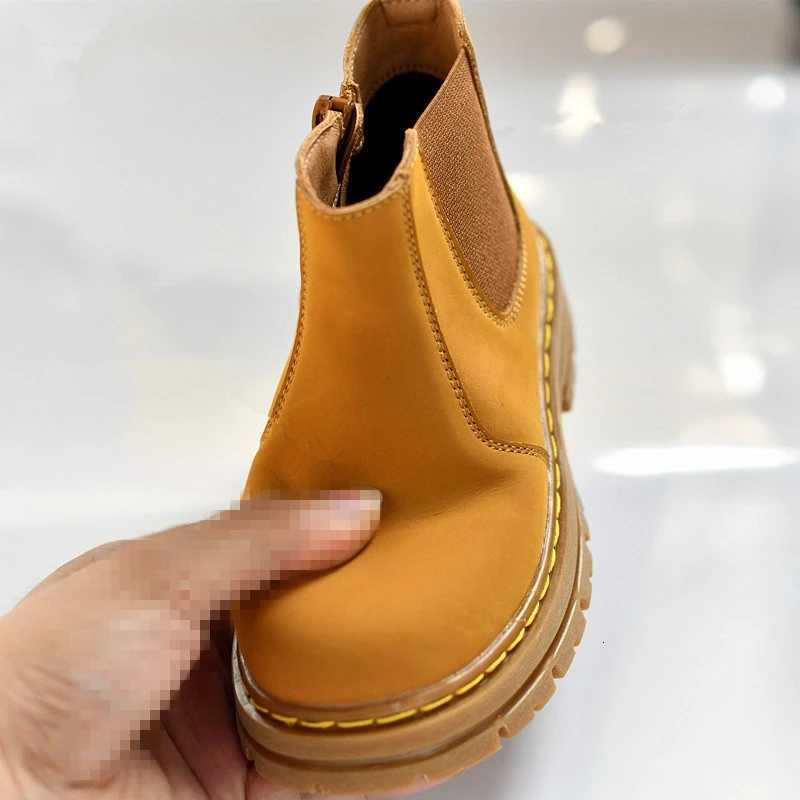 Genuine Leather Childrens Riding Boots Soft Cowhide Autumn Winter Girls Snow Boots Fashion Baby Boys Boots Kids Casual Shoes XJ250812