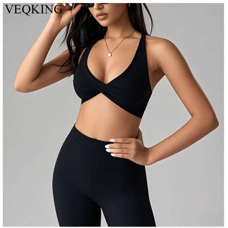 Veqking Thin Straps Cross Back Women Bra Quick Drying Sports Corp Tops Front Twist Deep V Gym Fitness Top Workout Bra Z250812
