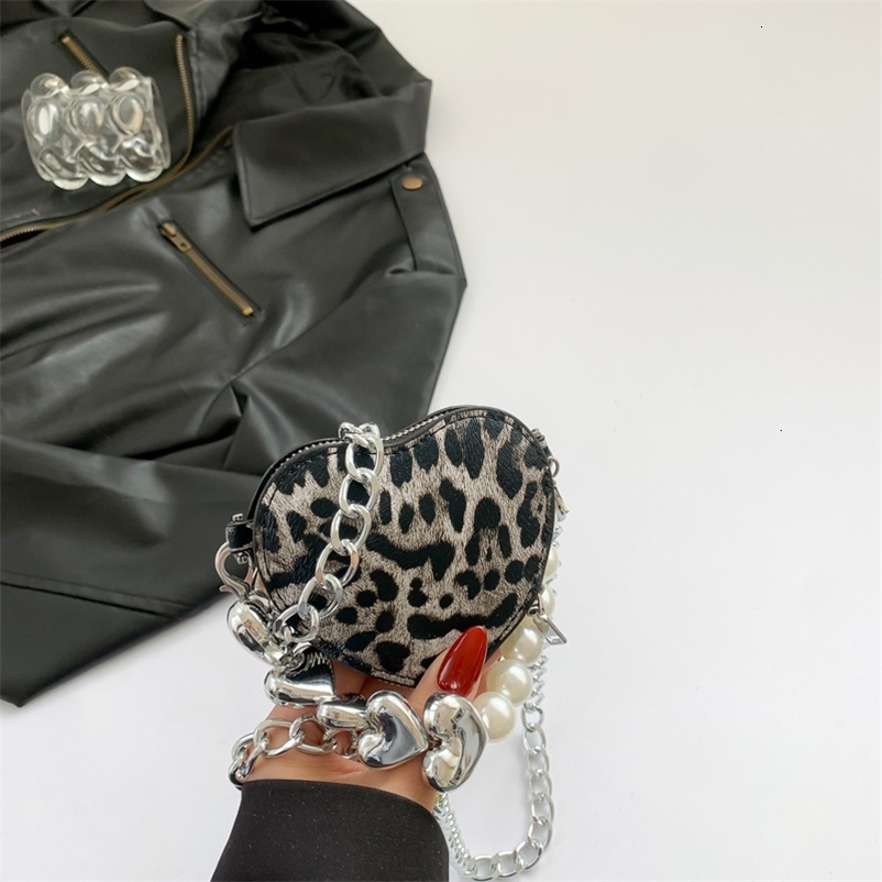 mini handbag womens bag summer trend leopard crossbody bag chain cute pericardium 250726