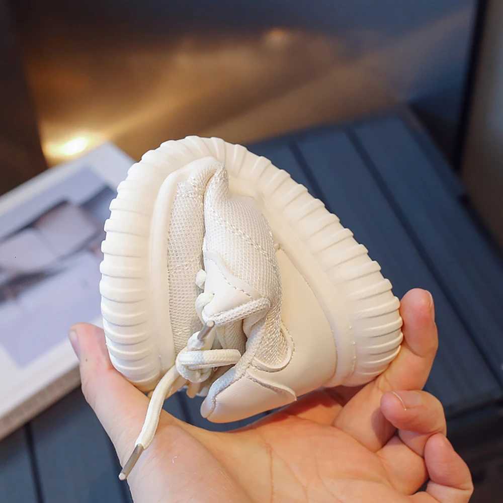 2025 Autumn Sport Shoes For Children Trend Fashion Boys Girls Running Shoes EVA Lightweight Kids Sneakers Casual Tennis Shoes XJ250812