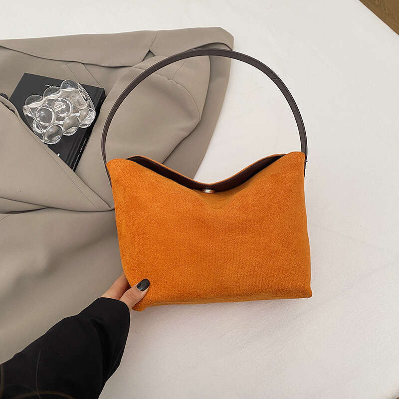 Casual Style Large Capacity Commuter Luxury Korean Niche Suede Matte Bucket Designer Shoulder Crossbody Bag for Women